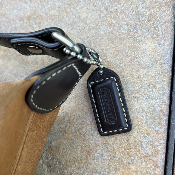 AUTHENTIC vintage original Coach leather handbag - Picture 2 of 9